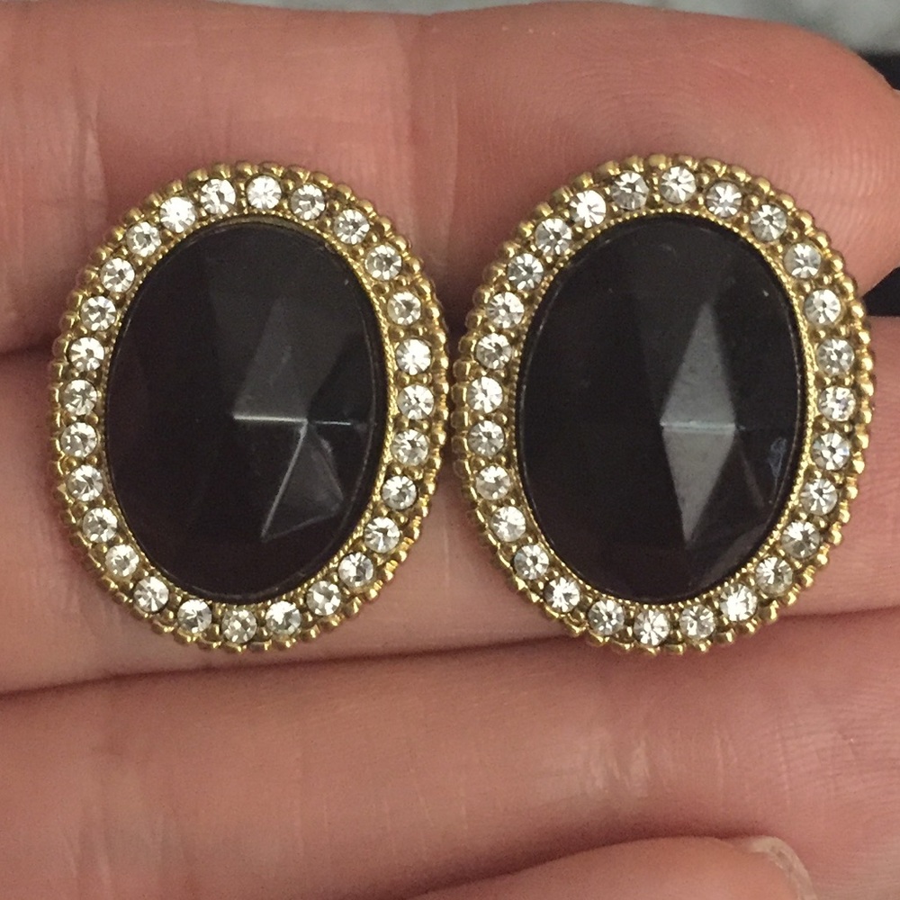 🎉FINAL PRICE 🎉 Vintage Rhinestone earrings.